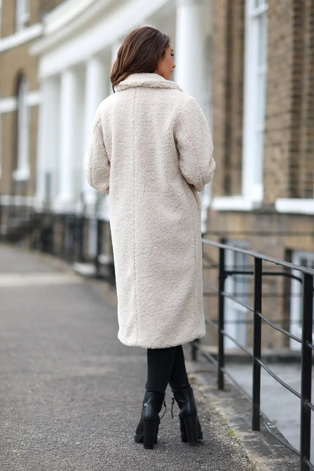 Double Second Beige Longline Fur Teddy Coat