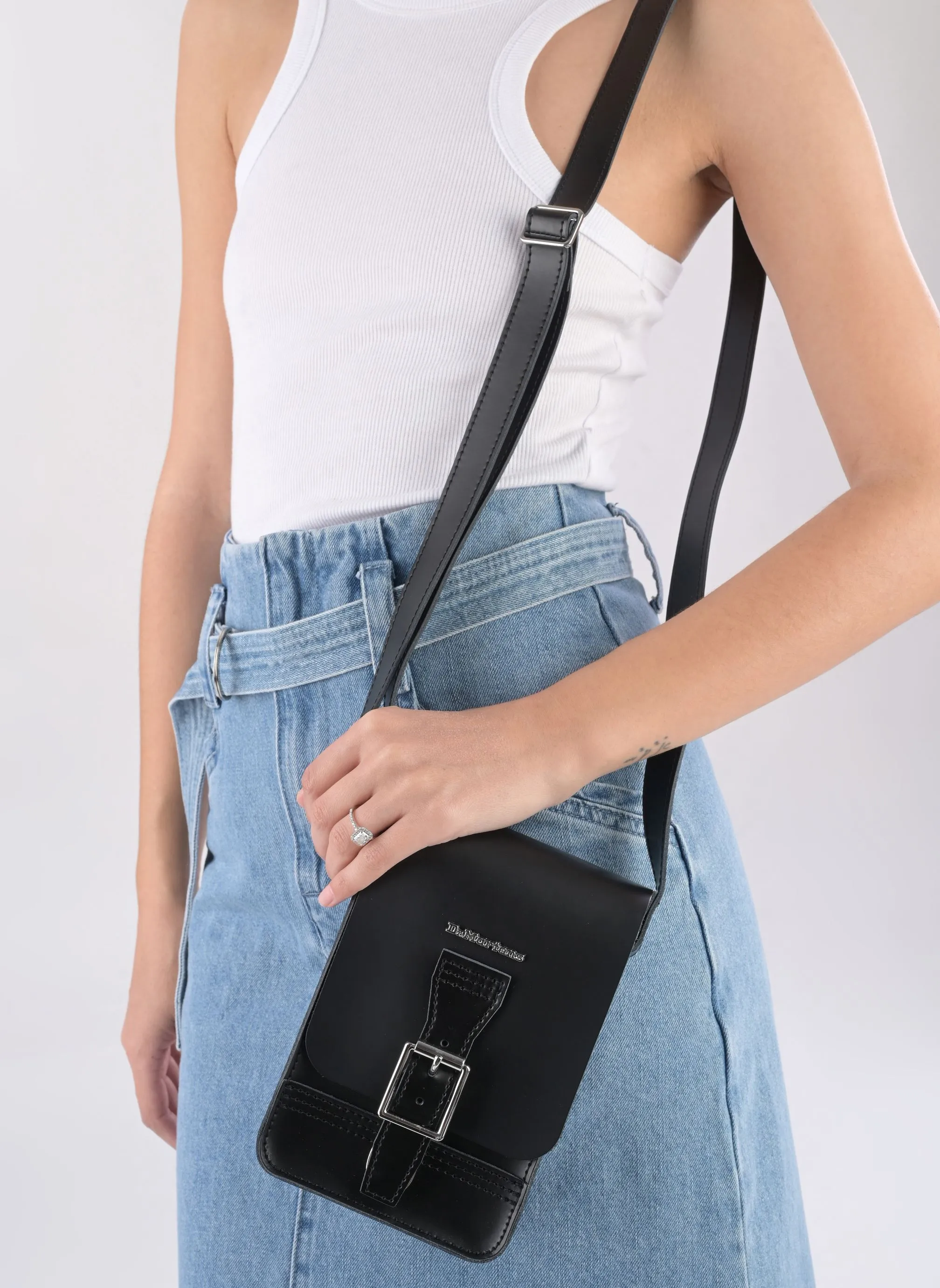 DR. MartensBox Crossbody - Nero