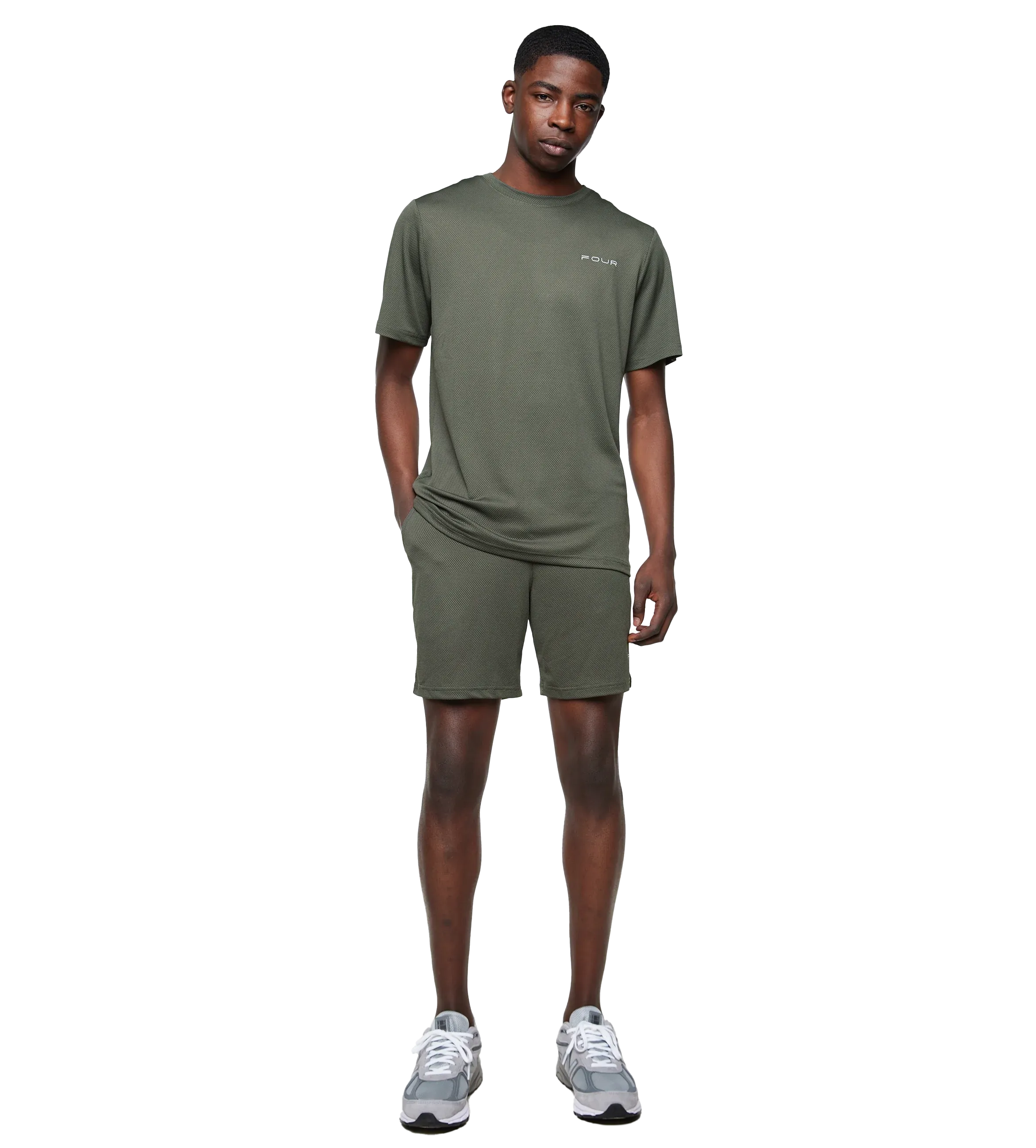 FOUR    Sportswear Shorts Army Green