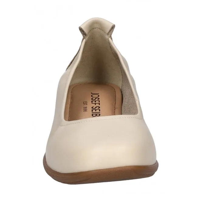 JOSEF SEIBEL  Womens Fenja 01 Sand Closed-Toe Pump Shoes 74801 133 220