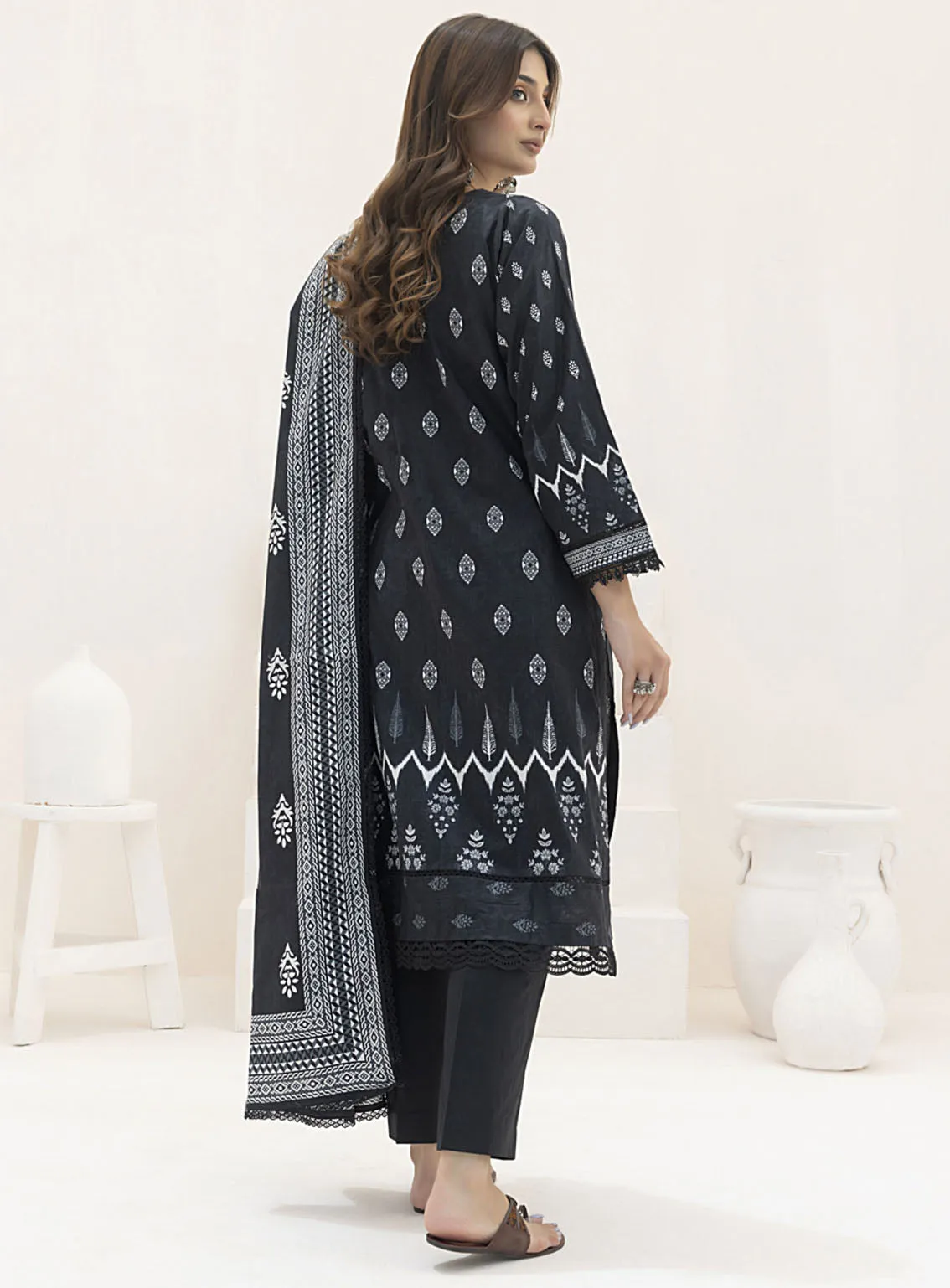 Monochrome By Alzohaib Digital Printed Lawn 3 Piece Unstitched Suit AZ24M MDL-09