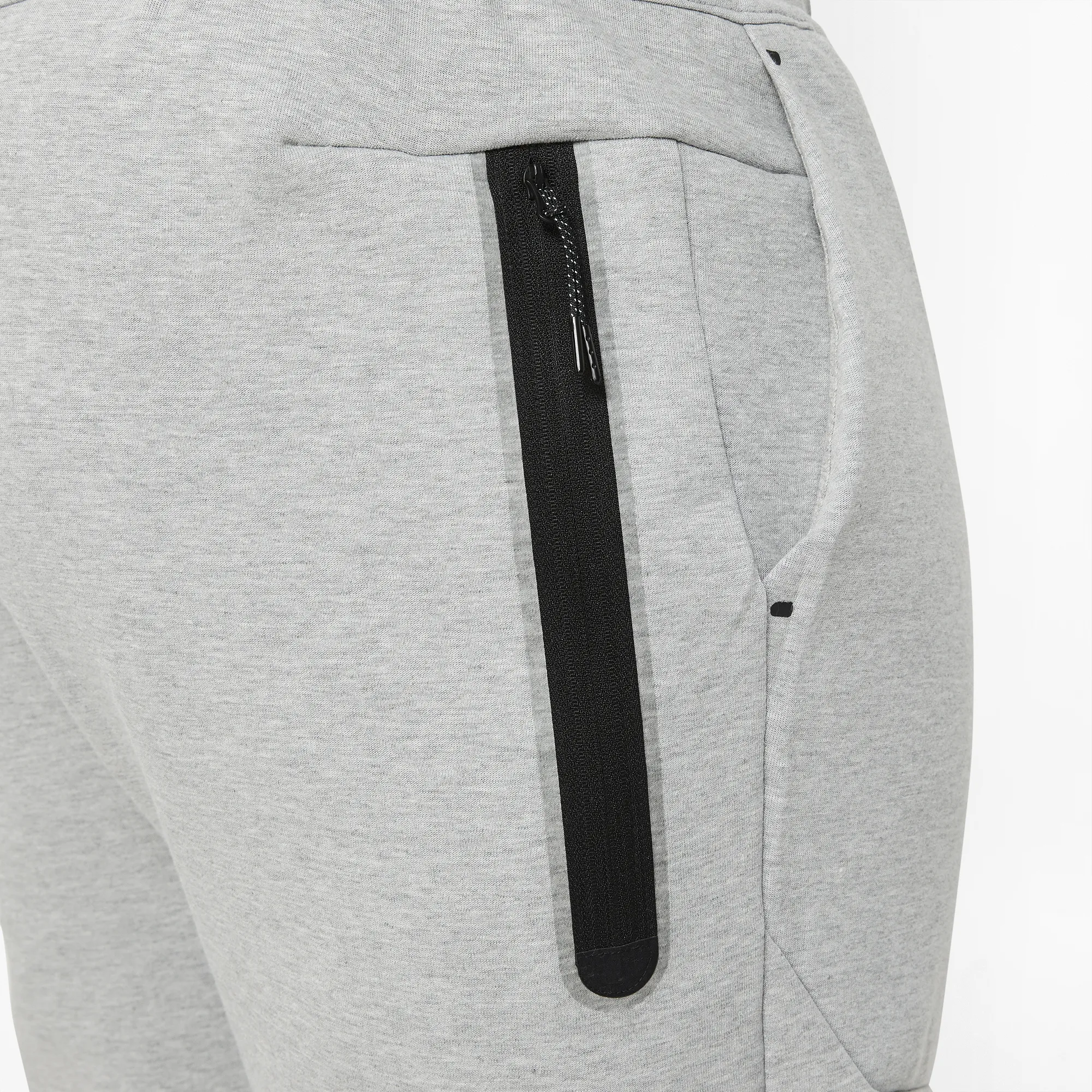 NIKE SPORTSWEAR TECH FLEECE