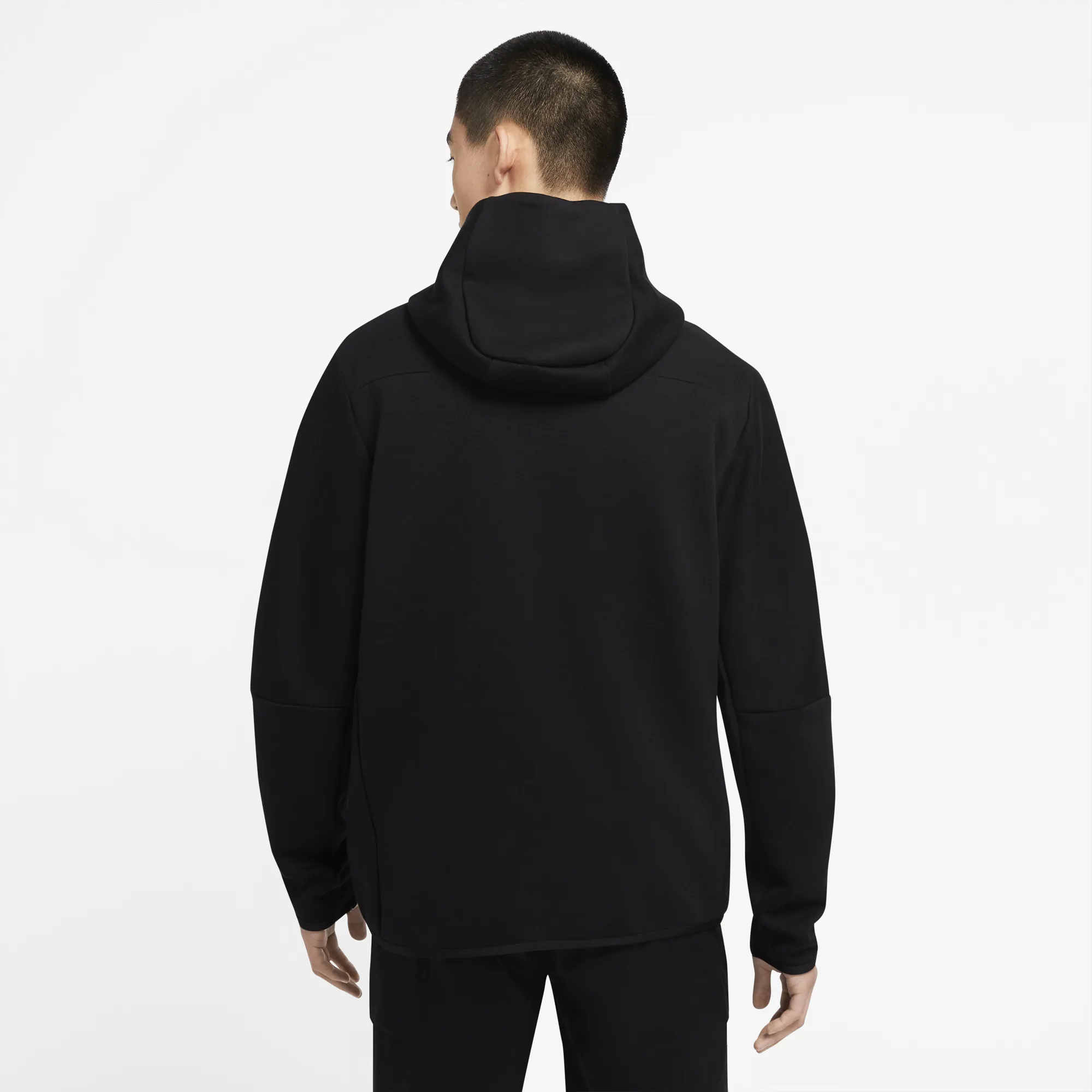 NIKE SPORTSWEAR TECH FLEECE