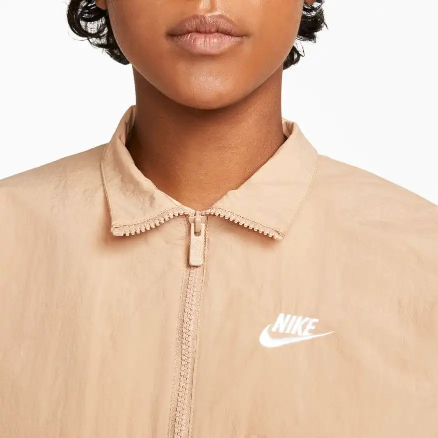 NIKE WOMEN'S SPORTSWEAR ESSENTIAL WINDRUNNER BEIGE WOVEN JACKET