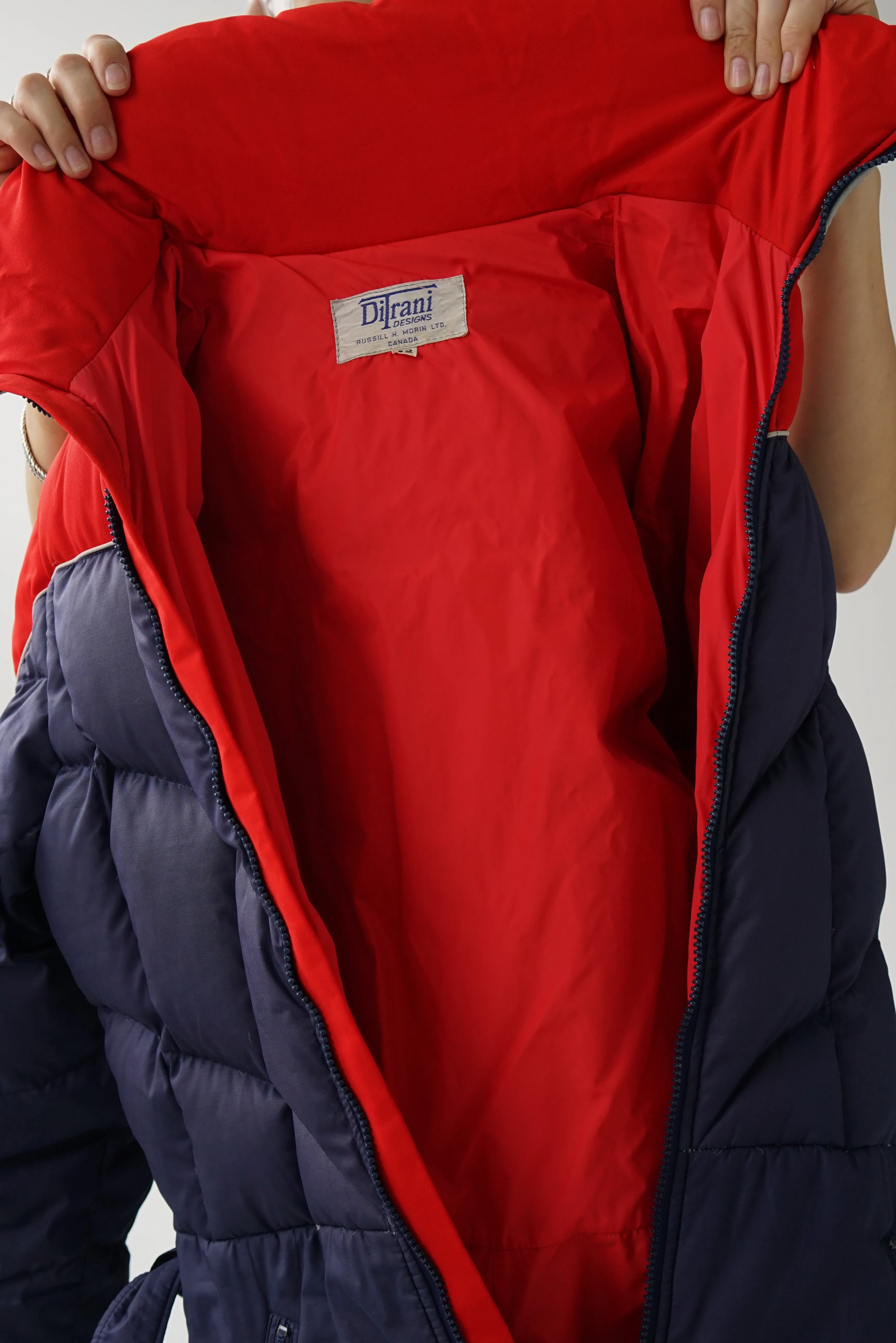 One piece vintage Ditrani ski suit, snow suit en duvet rouge et bleu pour homme taille 42 (M)