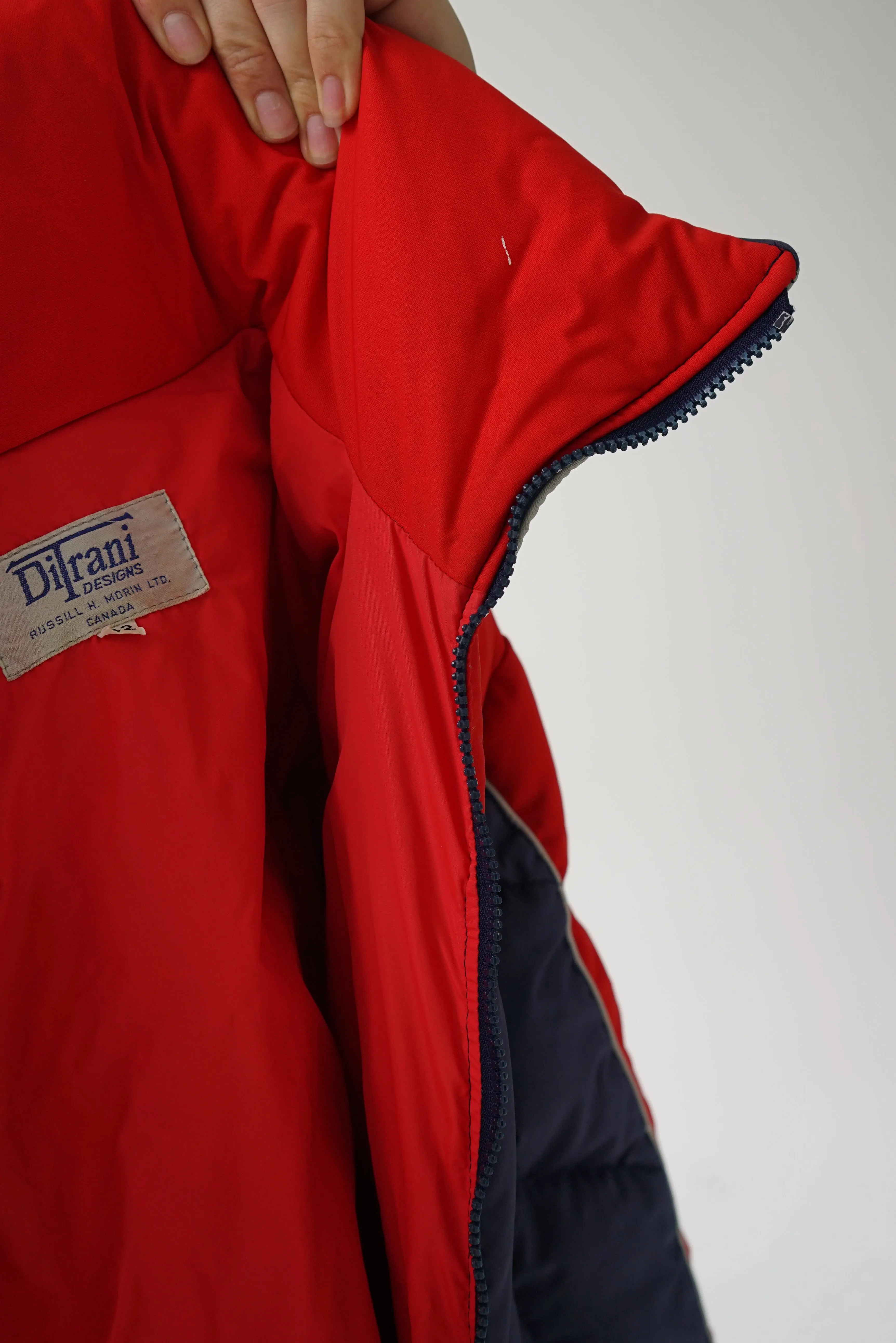 One piece vintage Ditrani ski suit, snow suit en duvet rouge et bleu pour homme taille 42 (M)