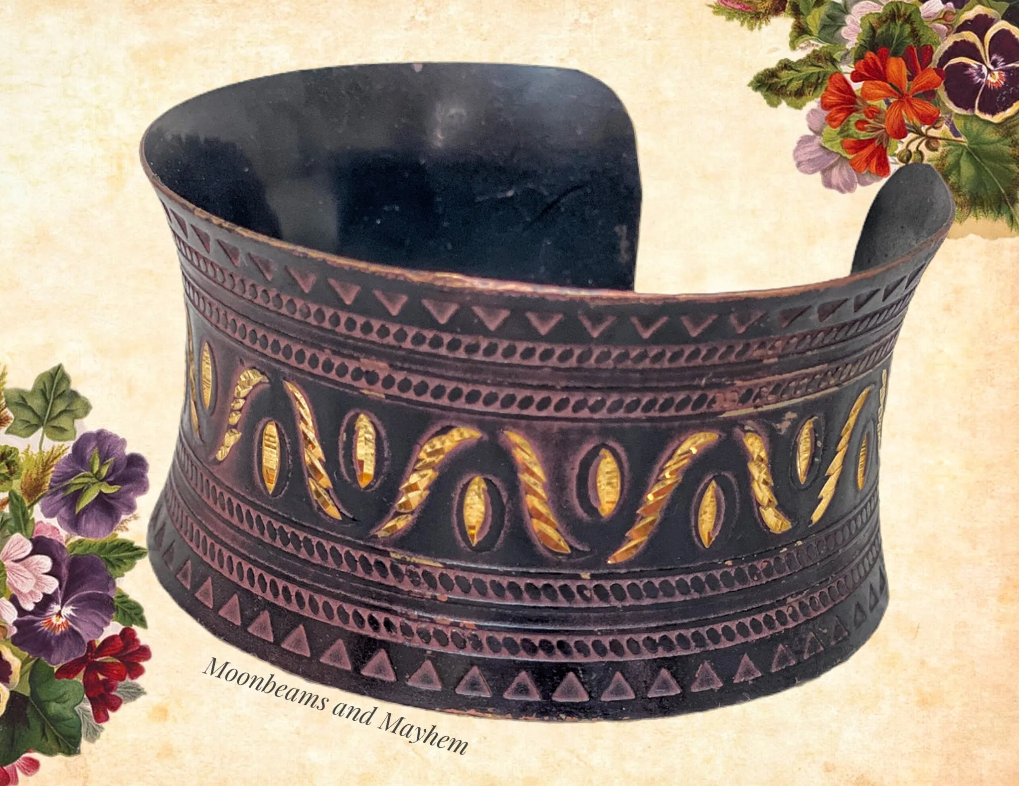 TRIBAL COCOA  CUFF / BRACELET