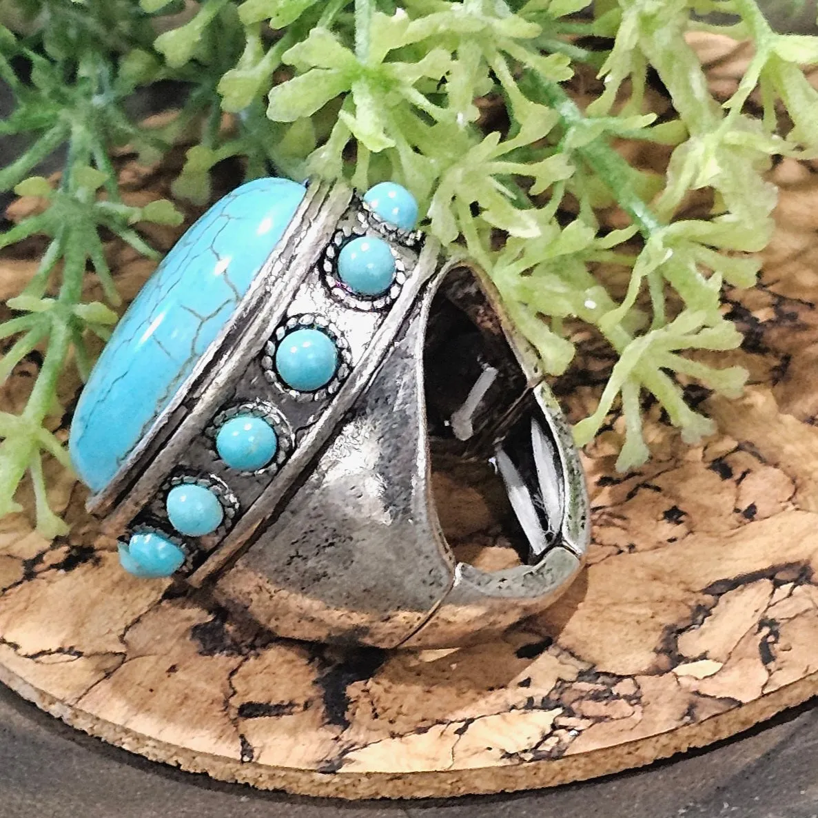 Turquoise Crackle Chunky Round Adjustable Ring