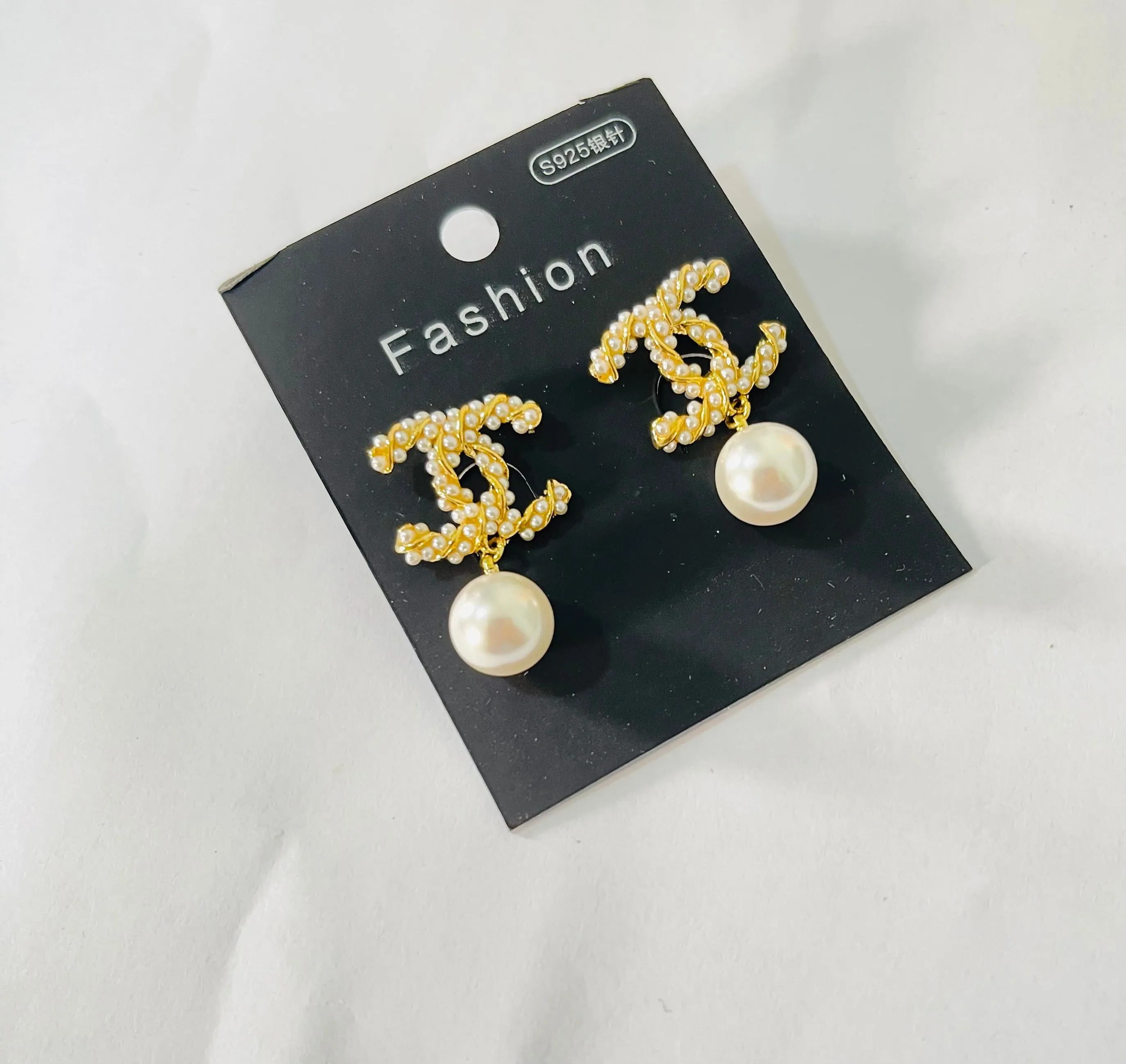 Women Fashion Elegant Pearl Earrings S2759995