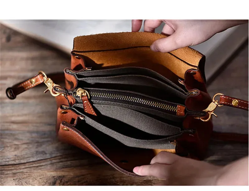 Women's Small Casual Genuine Cowhide Leather Crossbody Handbag